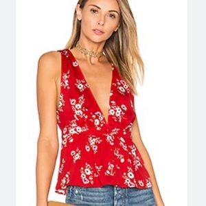 L’Acadamie | Floral Sleeveless Blouse